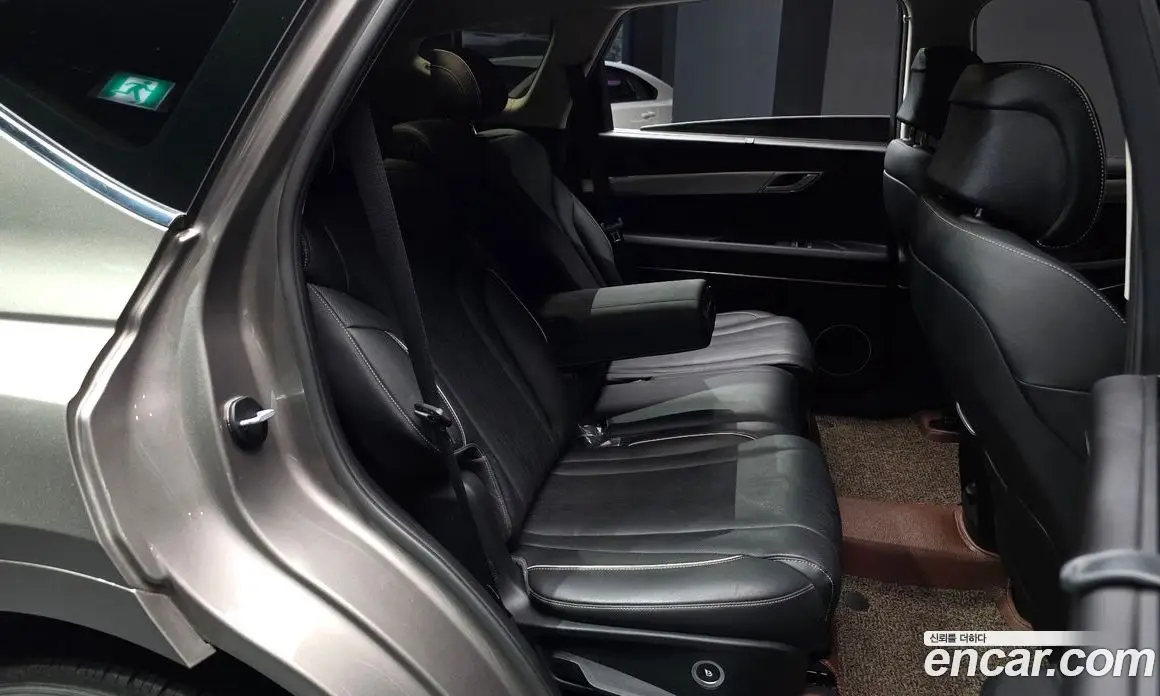 Genesis GV80 2020 3.0 автомат (гидро), фото 17 Genesis GV80 2020 3.0 автомат (гидро), фото 17