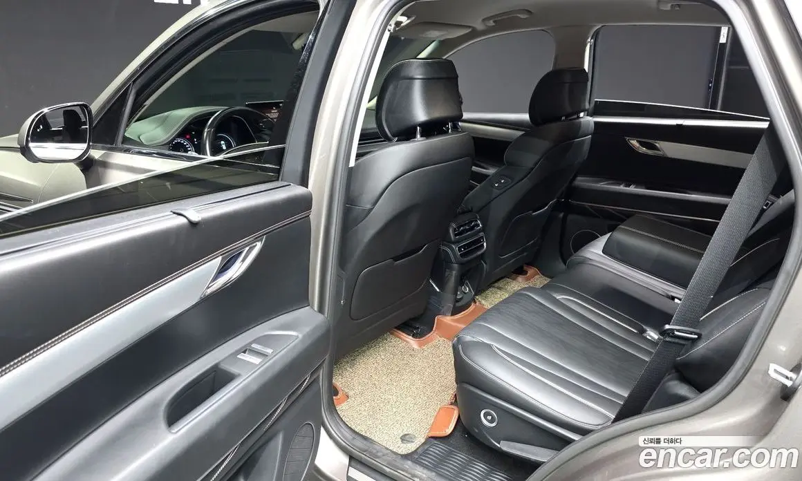 Genesis GV80 2020 3.0 автомат (гидро), фото 18 Genesis GV80 2020 3.0 автомат (гидро), фото 18