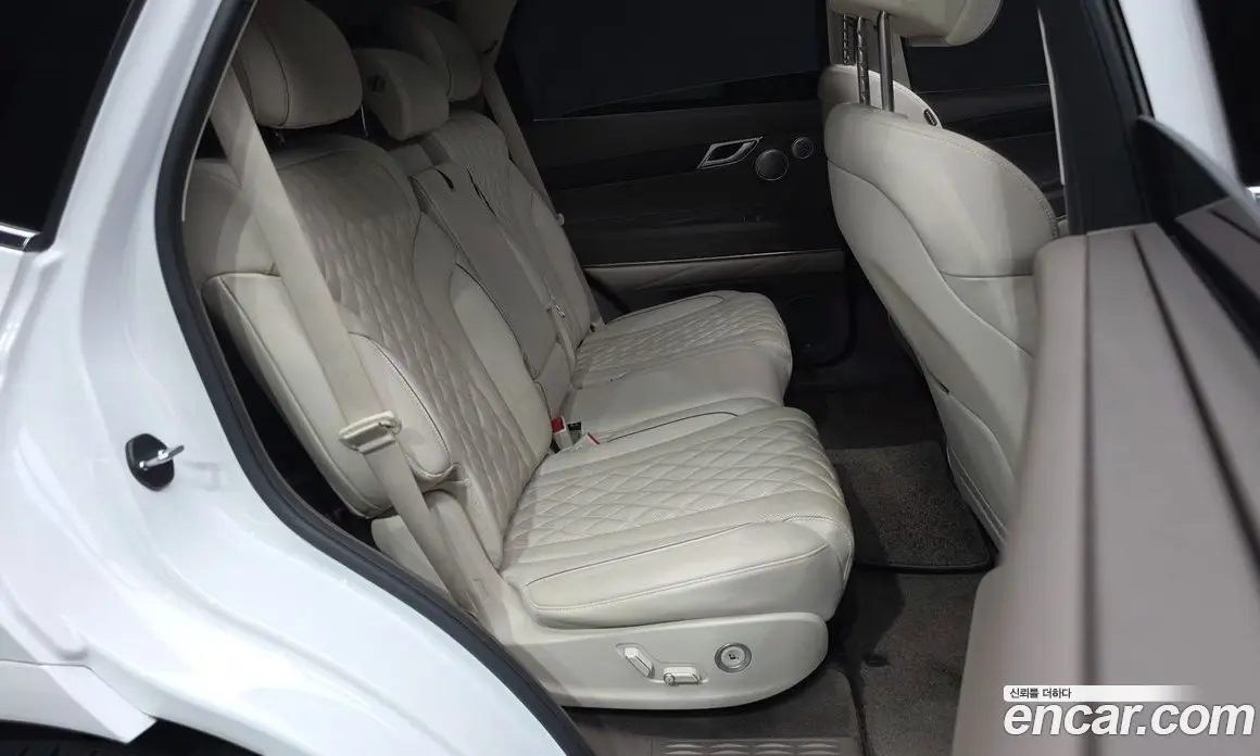 Genesis GV80 2022 3.5 автомат (гидро), фото 18 Genesis GV80 2022 3.5 автомат (гидро), фото 18