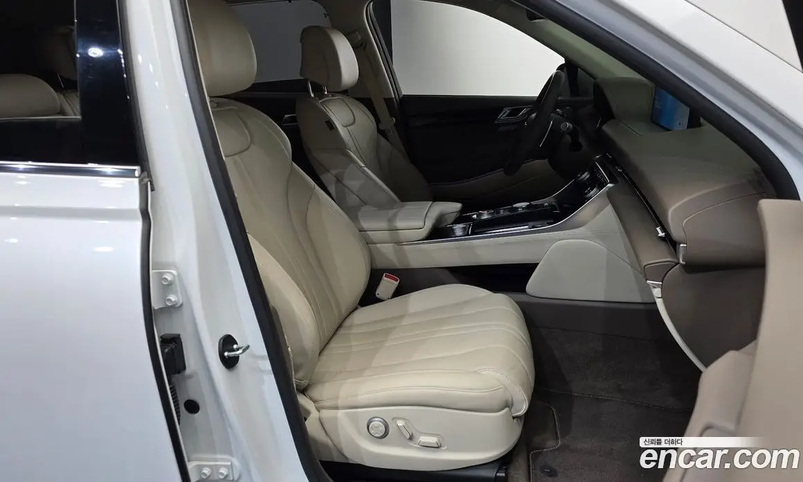 Genesis GV80 2023 3.5 автомат (гидро), фото 16 Genesis GV80 2023 3.5 автомат (гидро), фото 16