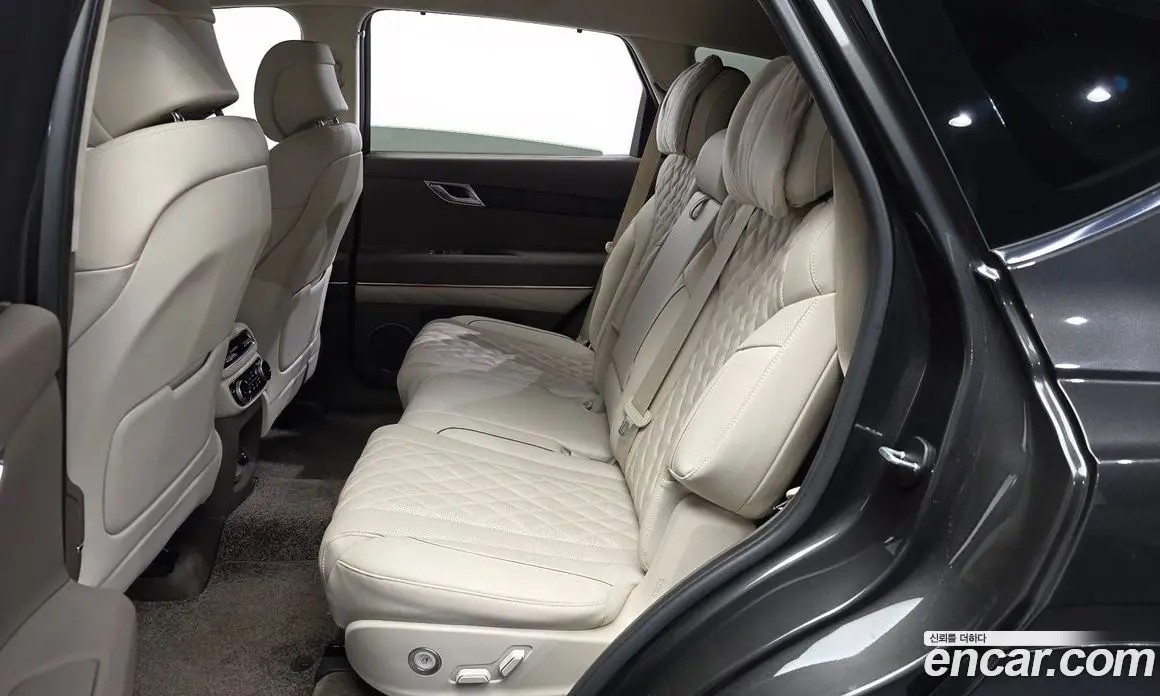 Genesis GV80 2023 2.5 автомат (гидро), фото 16 Genesis GV80 2023 2.5 автомат (гидро), фото 16