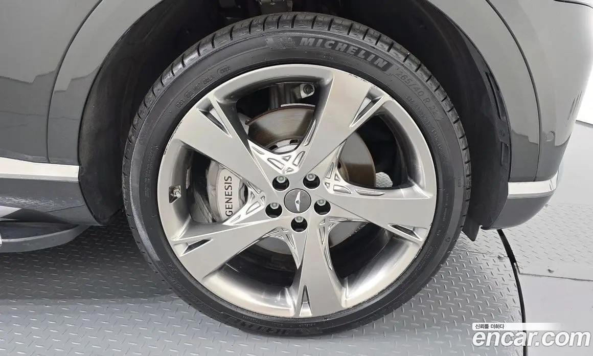 Genesis GV80 2023 2.5 автомат (гидро), фото 7 Genesis GV80 2023 2.5 автомат (гидро), фото 7