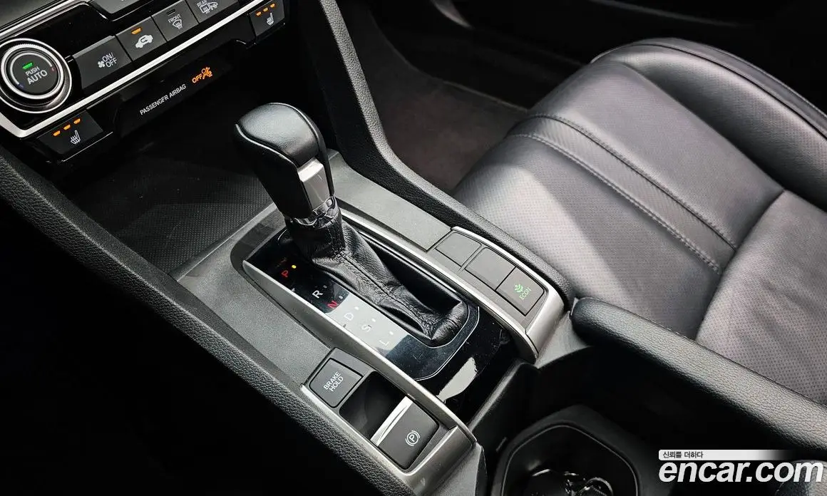 Honda Civic 2018 2.0 автомат (гидро), фото 12 Honda Civic 2018 2.0 автомат (гидро), фото 12