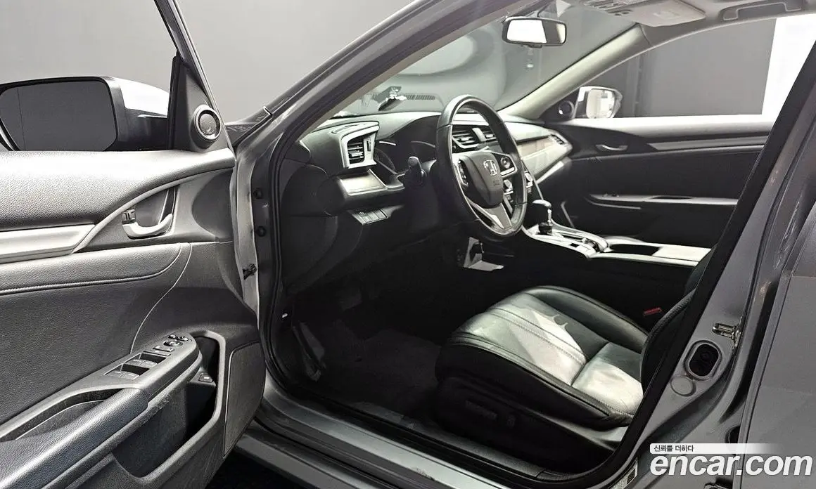 Honda Civic 2018 2.0 автомат (гидро), фото 13 Honda Civic 2018 2.0 автомат (гидро), фото 13