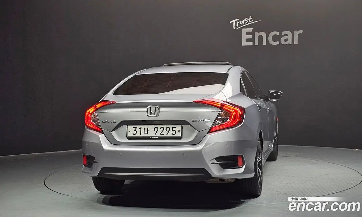 Honda Civic 2018 2.0 автомат (гидро), фото 4 Honda Civic 2018 2.0 автомат (гидро), фото 4
