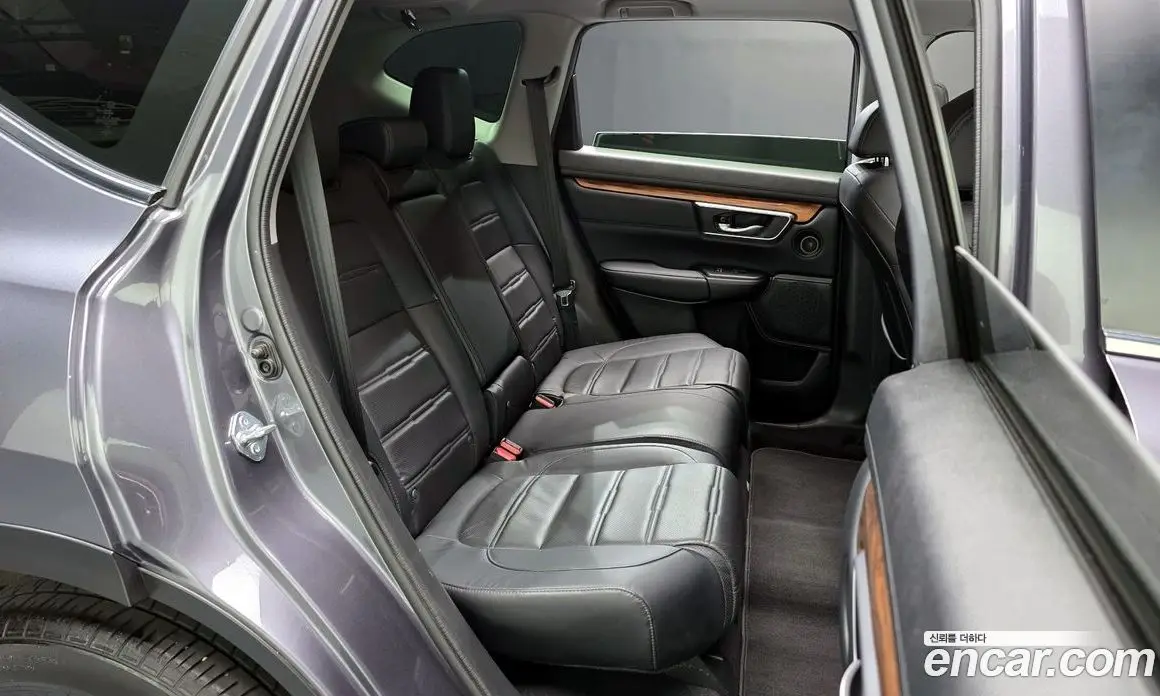 Honda CR-V 2021 1.5 автомат (гидро), фото 16 Honda CR-V 2021 1.5 автомат (гидро), фото 16