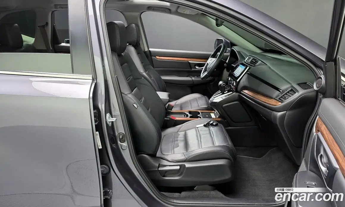 Honda CR-V 2021 1.5 автомат (гидро), фото 17 Honda CR-V 2021 1.5 автомат (гидро), фото 17