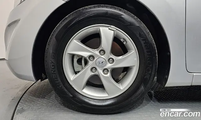 Hyundai Avante 2015 1.6 автомат (гидро), миниатюра 4