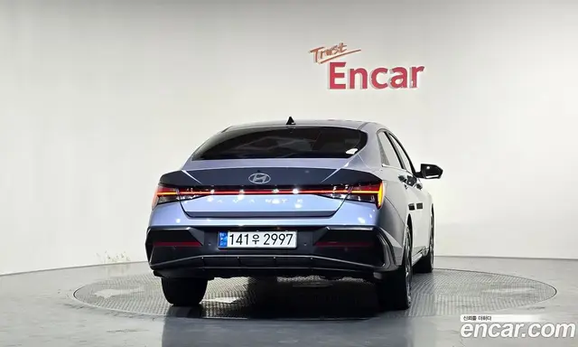 Hyundai Avante 2023 1.6 автомат (гидро), миниатюра 4