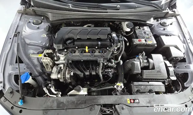 Hyundai Avante 2023 1.6 автомат (гидро), миниатюра 6