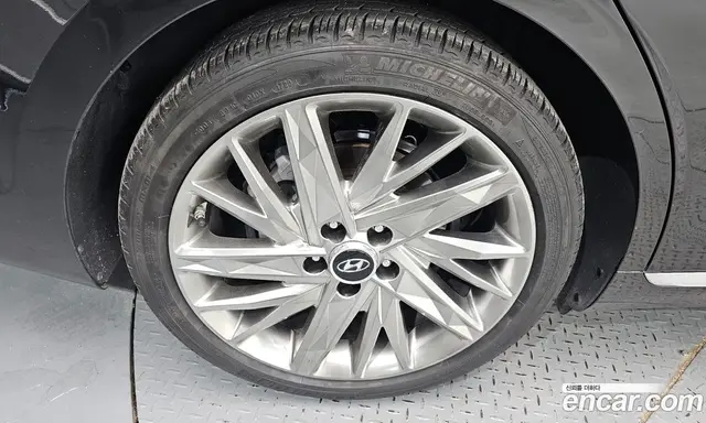 Hyundai Grandeur 2020 2.5 автомат (гидро), миниатюра 4 Hyundai Grandeur 2020 2.5 автомат (гидро), миниатюра 4