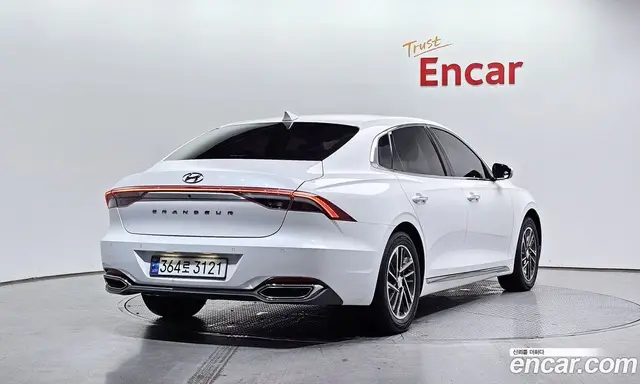 Hyundai Grandeur 2022 3.0 автомат (гидро), миниатюра 2