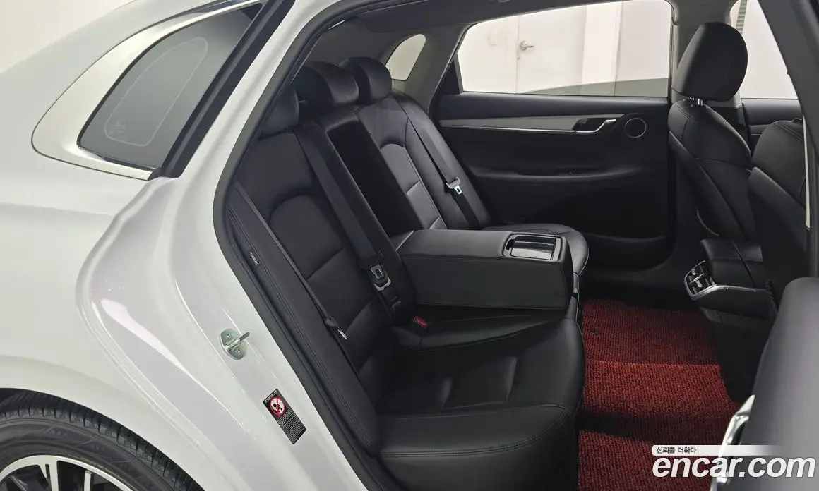 Hyundai Grandeur 2022 3.0 автомат (гидро), фото 17