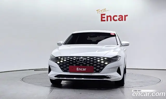 Hyundai Grandeur 2022 3.0 автомат (гидро), миниатюра 3