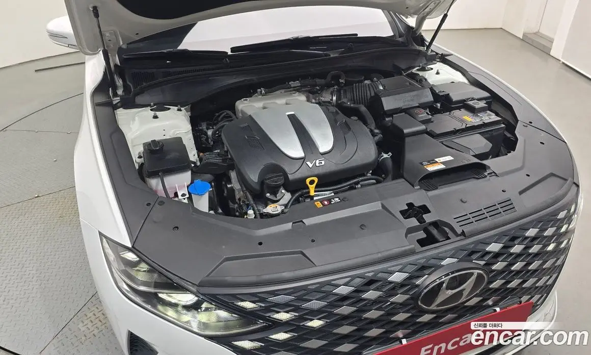 Hyundai Grandeur 2022 3.0 автомат (гидро), фото 6