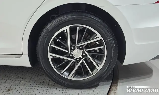 Hyundai Grandeur 2022 3.0 автомат (гидро), миниатюра 7