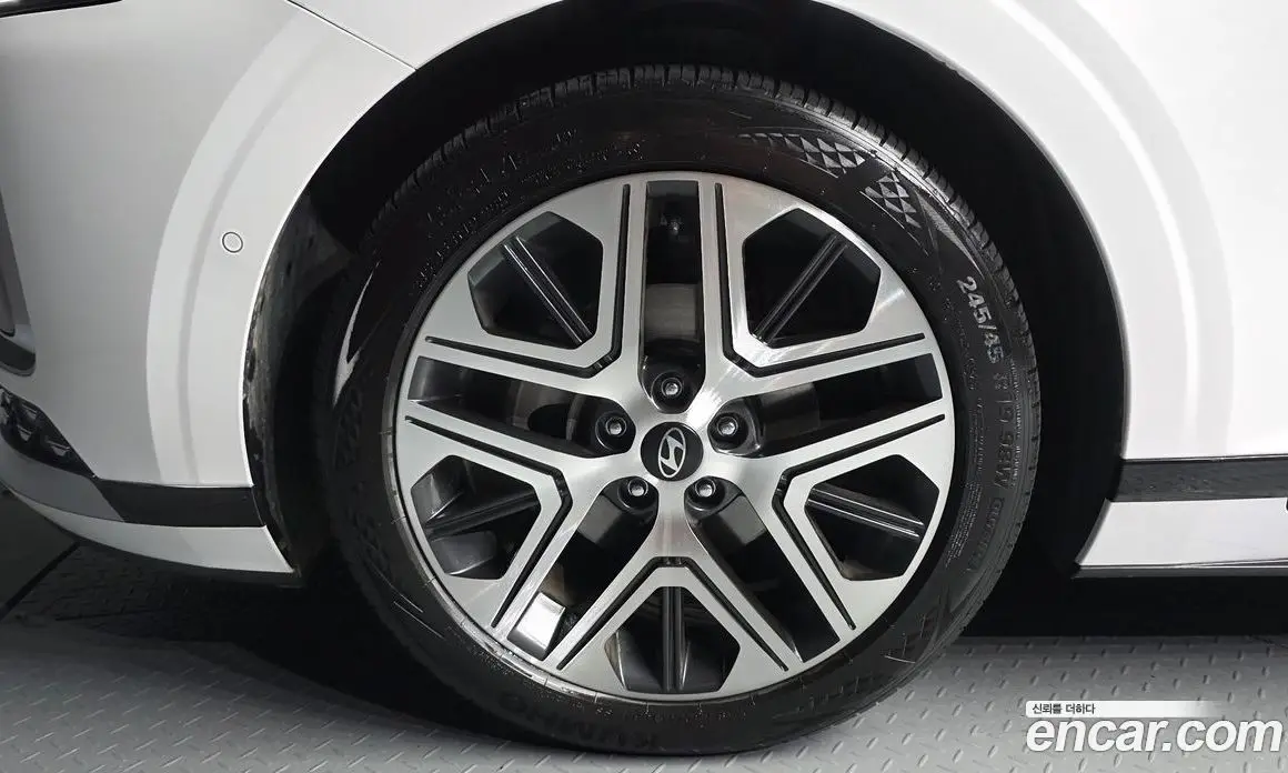 Hyundai Grandeur 2023 1.6 автомат (гидро), фото 5 Hyundai Grandeur 2023 1.6 автомат (гидро), фото 5