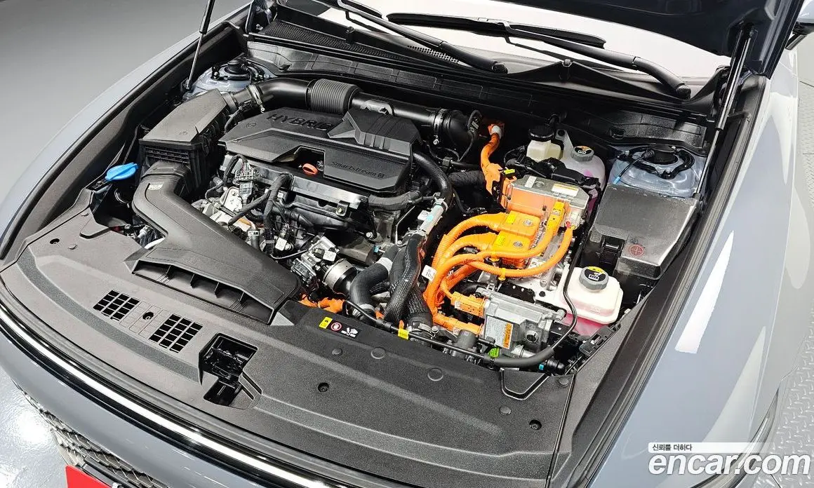 Hyundai Grandeur 2025 1.6 автомат (гидро), фото 6