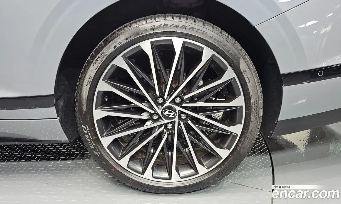 Hyundai Grandeur 2025 1.6 автомат (гидро), фото 7