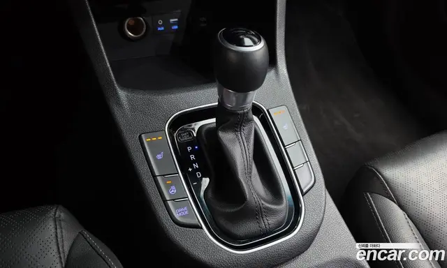 Hyundai i30 2018 1.4 автомат (гидро), миниатюра 12