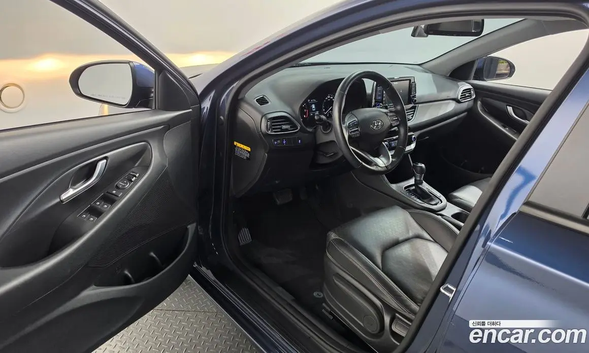 Hyundai i30 2018 1.4 автомат (гидро), фото 13 Hyundai i30 2018 1.4 автомат (гидро), фото 13