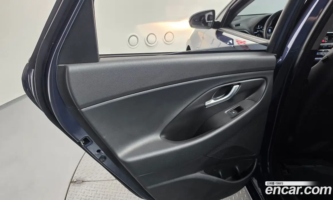 Hyundai i30 2018 1.4 автомат (гидро), фото 15 Hyundai i30 2018 1.4 автомат (гидро), фото 15