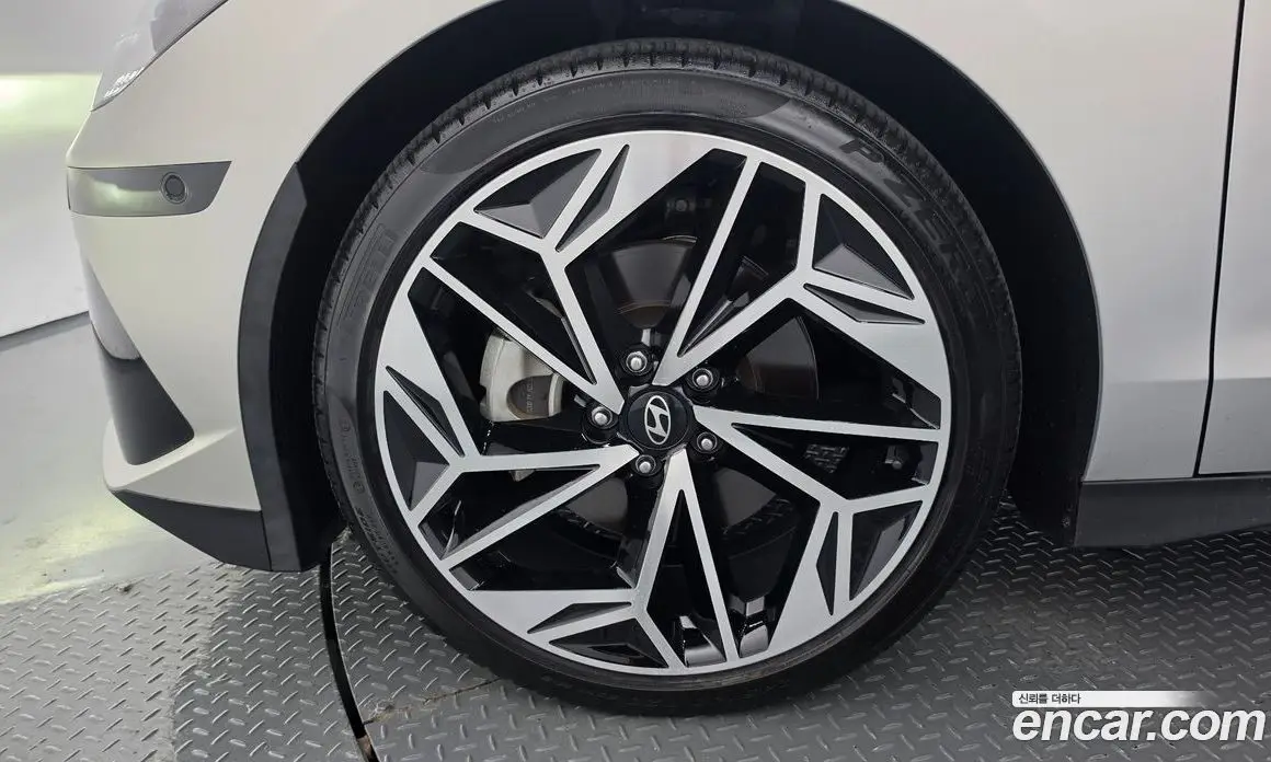 Hyundai Ioniq 6 2023 0.1 автомат (гидро), фото 4 Hyundai Ioniq 6 2023 0.1 автомат (гидро), фото 4