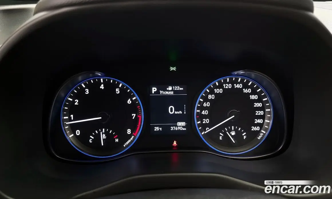 Hyundai Kona 2018 1.6 автомат (гидро), фото 11 Hyundai Kona 2018 1.6 автомат (гидро), фото 11