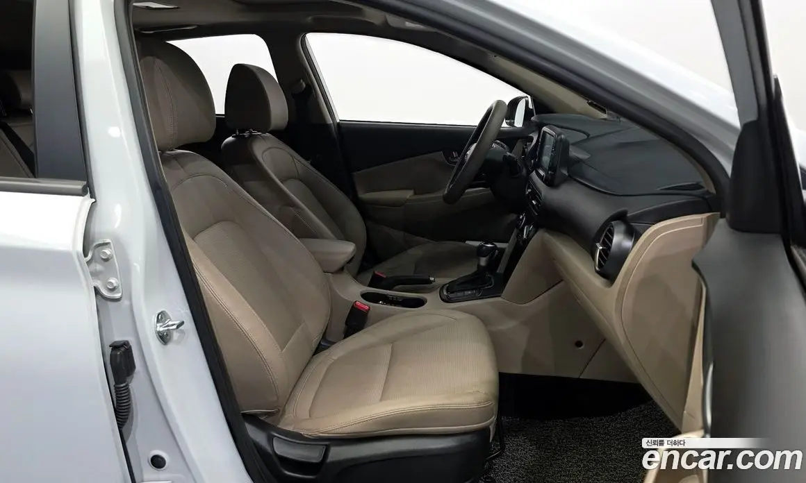 Hyundai Kona 2018 1.6 автомат (гидро), фото 16 Hyundai Kona 2018 1.6 автомат (гидро), фото 16