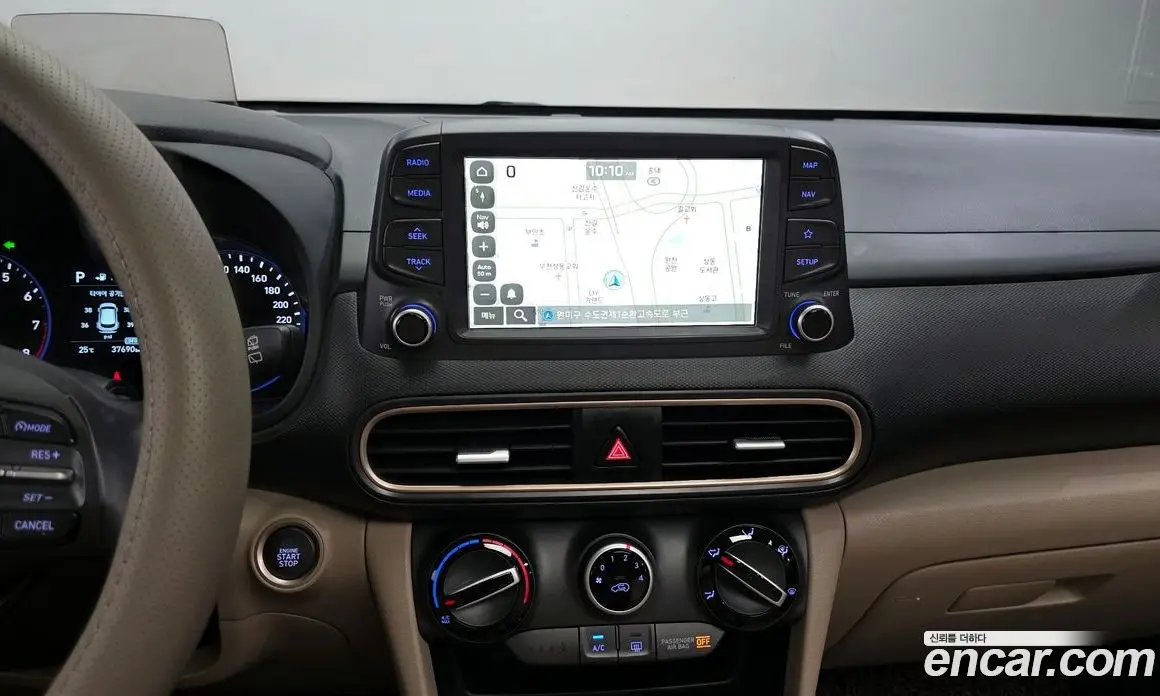 Hyundai Kona 2018 1.6 автомат (гидро), фото 20 Hyundai Kona 2018 1.6 автомат (гидро), фото 20
