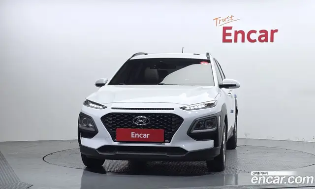 Hyundai Kona 2018 1.6 автомат (гидро), миниатюра 3 Hyundai Kona 2018 1.6 автомат (гидро), миниатюра 3