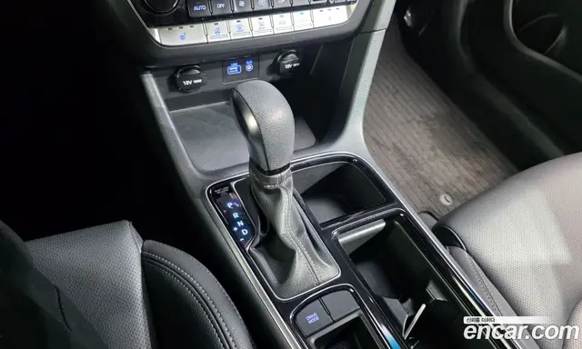 Hyundai Sonata 2017 2.0 автомат (гидро), миниатюра 12