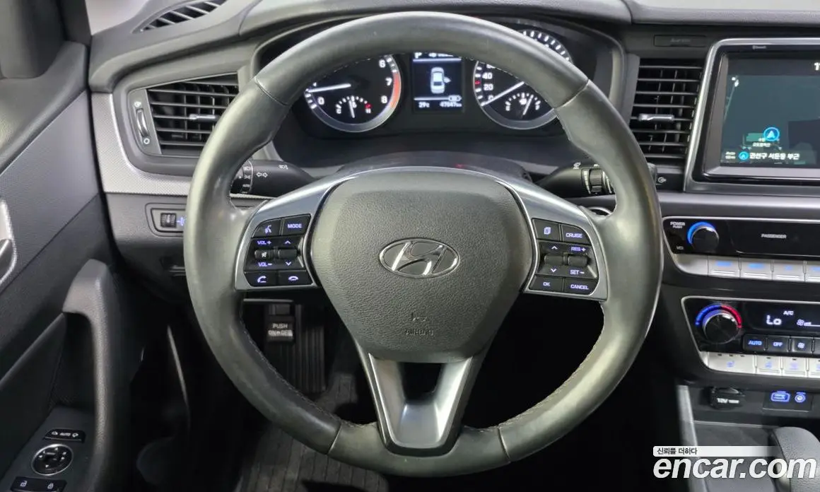 Hyundai Sonata 2017 2.0 автомат (гидро), фото 19 Hyundai Sonata 2017 2.0 автомат (гидро), фото 19