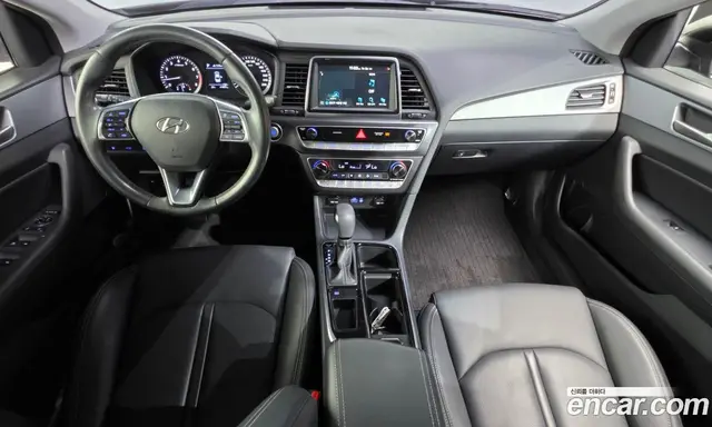 Hyundai Sonata 2017 2.0 автомат (гидро), миниатюра 10 Hyundai Sonata 2017 2.0 автомат (гидро), миниатюра 10
