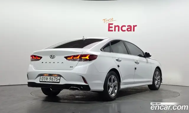 Hyundai Sonata 2018 2.0 автомат (гидро), миниатюра 2 Hyundai Sonata 2018 2.0 автомат (гидро), миниатюра 2