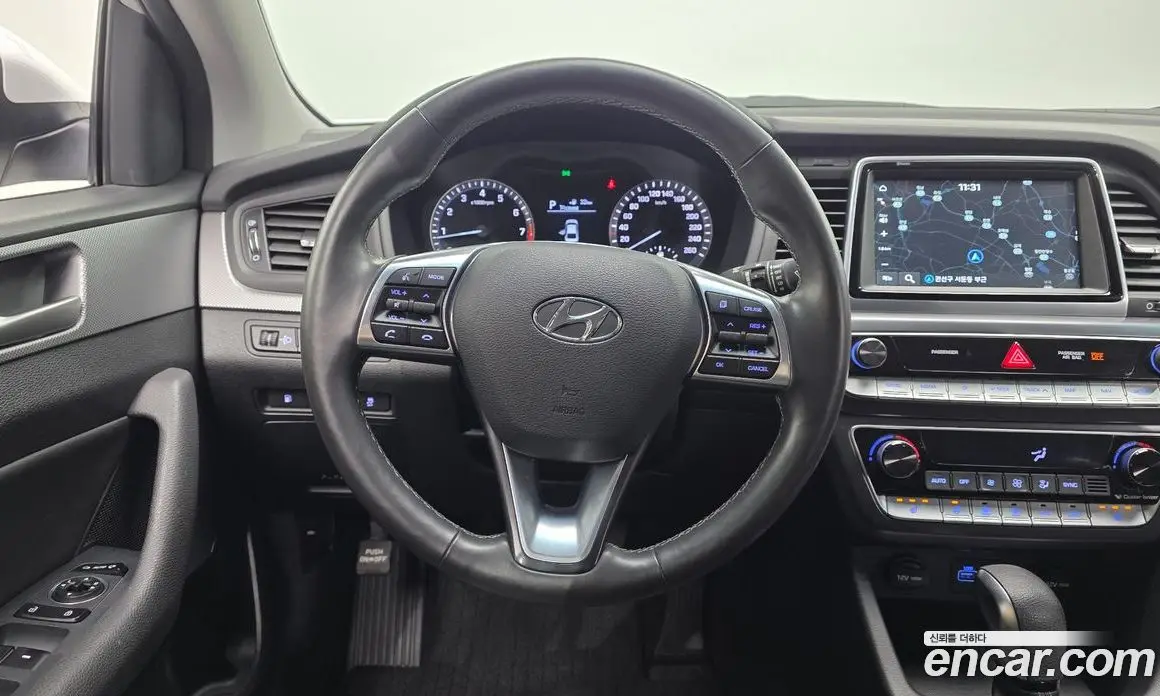 Hyundai Sonata 2018 2.0 автомат (гидро), фото 19 Hyundai Sonata 2018 2.0 автомат (гидро), фото 19