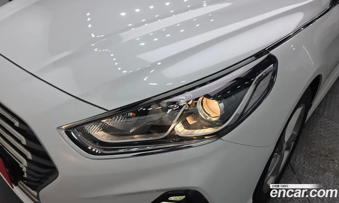 Hyundai Sonata 2018 2.0 автомат (гидро), фото 8 Hyundai Sonata 2018 2.0 автомат (гидро), фото 8