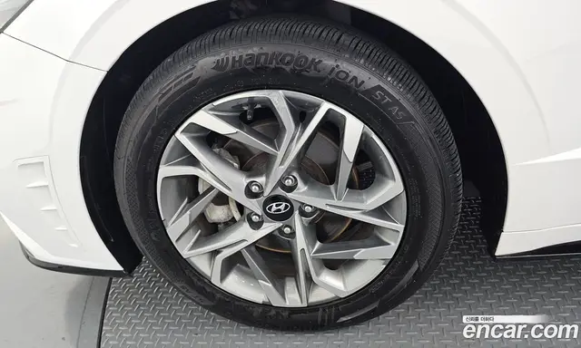 Hyundai Sonata 2022 1.6 автомат (гидро), миниатюра 5 Hyundai Sonata 2022 1.6 автомат (гидро), миниатюра 5