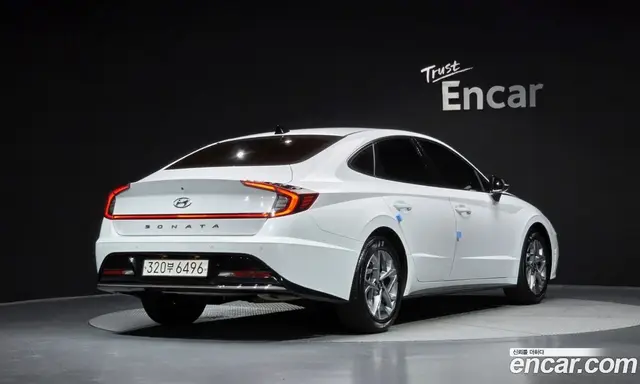 Hyundai Sonata 2022 2.0 автомат (гидро), миниатюра 2 Hyundai Sonata 2022 2.0 автомат (гидро), миниатюра 2