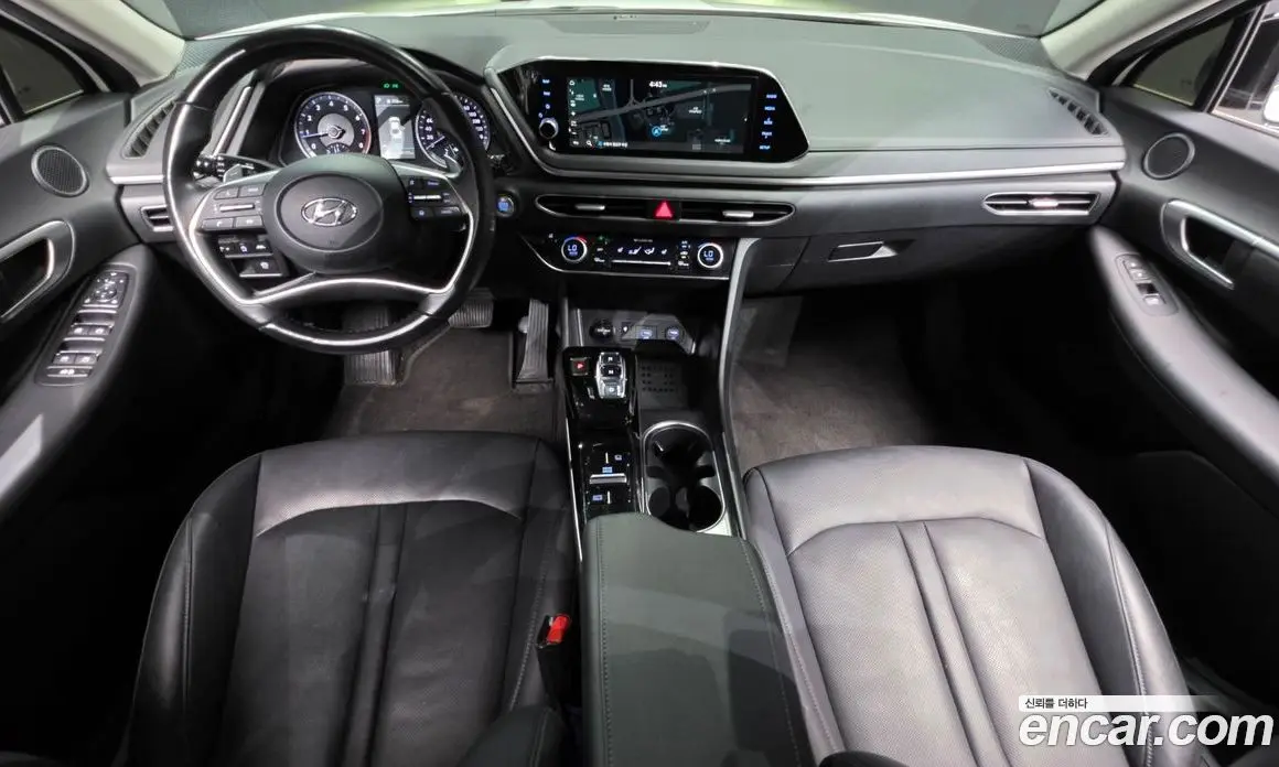 Hyundai Sonata 2022 2.0 автомат (гидро), фото 10 Hyundai Sonata 2022 2.0 автомат (гидро), фото 10