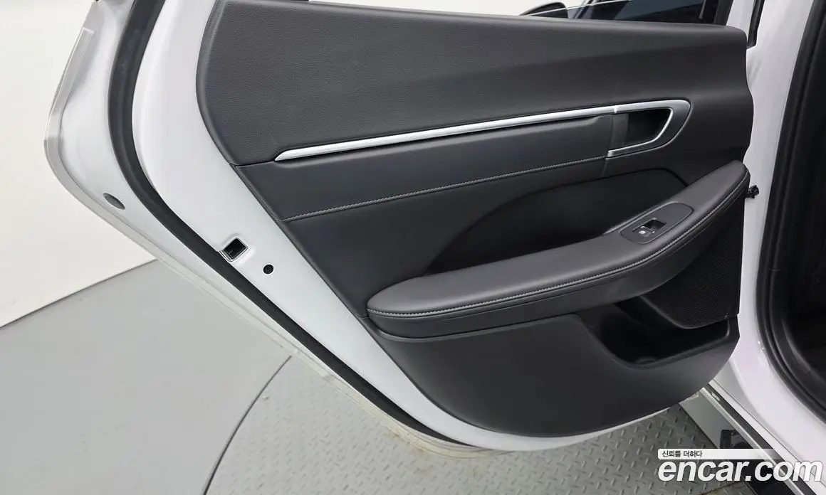 Hyundai Sonata 2025 2.0 автомат (гидро), фото 15 Hyundai Sonata 2025 2.0 автомат (гидро), фото 15