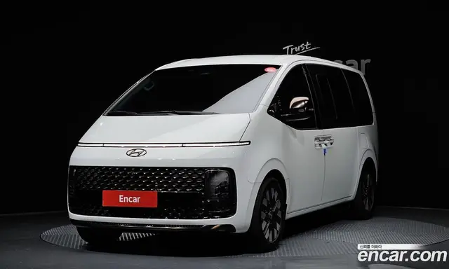 Hyundai Staria, 2021, 37 722 км