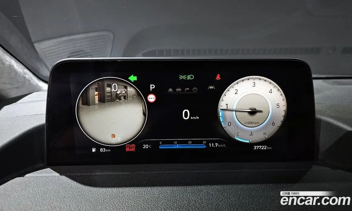 Hyundai Staria 2021 2.2 автомат (гидро), фото 11