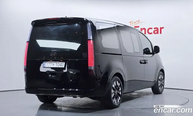 Hyundai Staria 2024 1.6 автомат (гидро), миниатюра 2