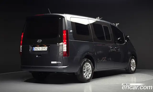 Hyundai Staria 2024 2.2 автомат (гидро), миниатюра 2 Hyundai Staria 2024 2.2 автомат (гидро), миниатюра 2