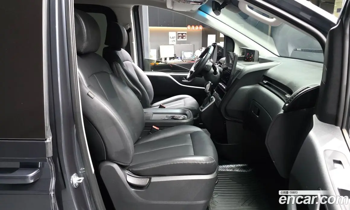 Hyundai Staria 2024 2.2 автомат (гидро), фото 17 Hyundai Staria 2024 2.2 автомат (гидро), фото 17
