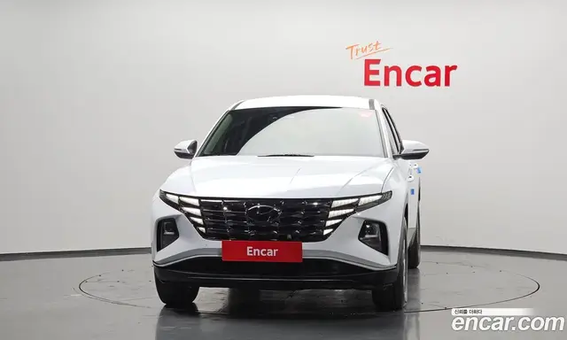 Hyundai Tucson 2022 2.0 автомат (гидро), миниатюра 3