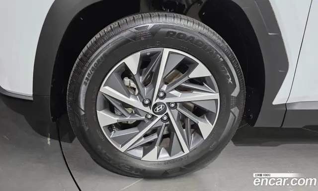 Hyundai Tucson 2023 1.6 автомат (гидро), миниатюра 5