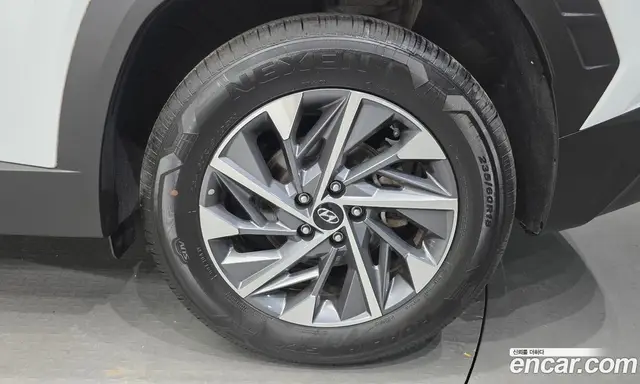 Hyundai Tucson 2023 1.6 автомат (гидро), миниатюра 7