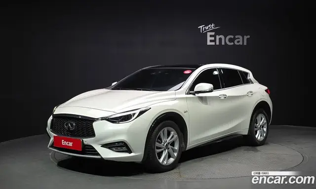Infiniti Q30, 2019, 70 255 км Infiniti Q30, 2019, 70 255 км